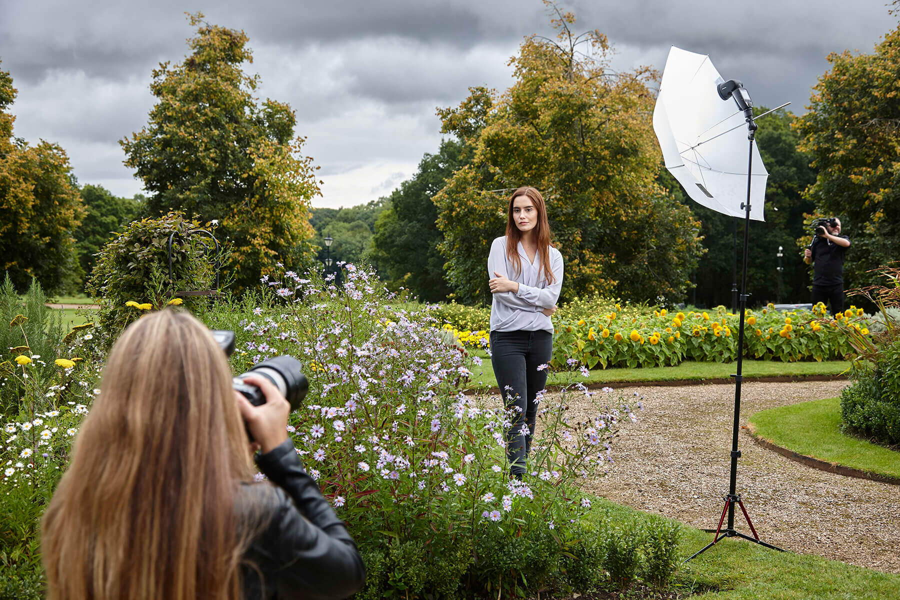 Hannah Couzens on set of Profoto Academy